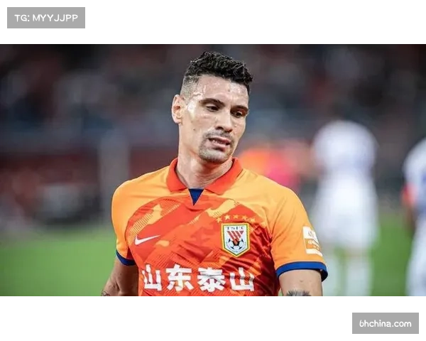 瓦科续约需降薪泰山队谋补强铁腰韩鹏携两将助力重塑球队核心